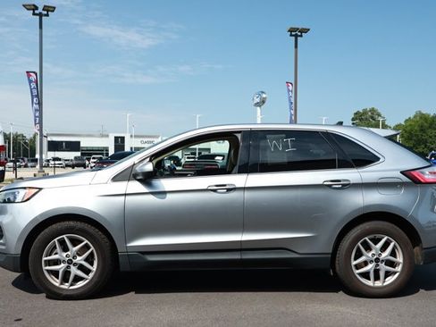 Used 2024 Ford Edge SEL AWD/4WD image 6