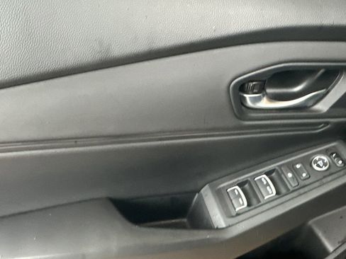 Used 2024 Honda Accord EX image 11