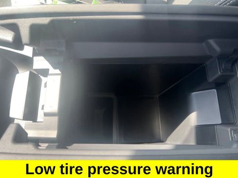 Certified 2025 Nissan Rogue S image 26