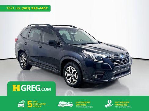 Used 2022 Subaru Forester Premium AWD/4WD image 1