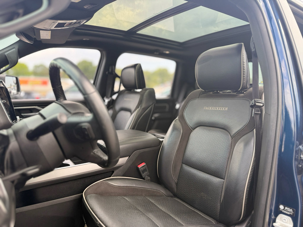Used 2023 RAM 1500 Laramie RWD image 22