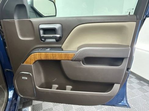 Used 2017 GMC Sierra 1500 SLT w/ SLT Premium Package AWD/4WD image 14