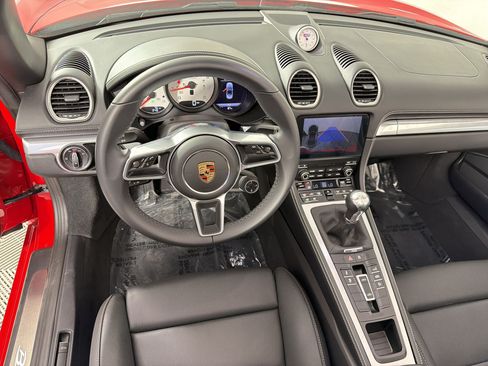 New 2025 Porsche 718 Boxster RWD image 27