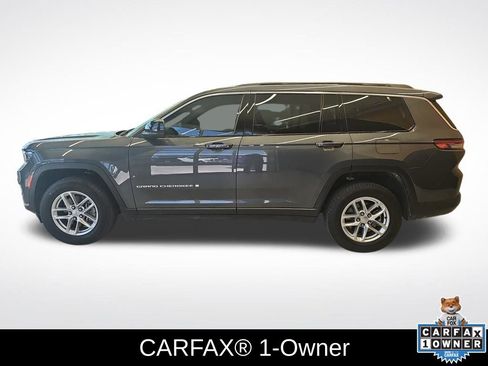 Used 2025 Jeep Grand Cherokee L Laredo image 2