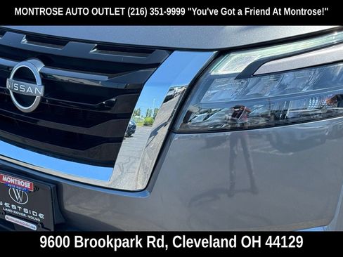 Used 2023 Nissan Pathfinder SV AWD/4WD image 52