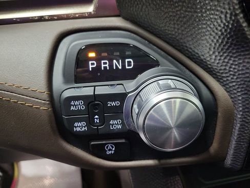 Used 2025 RAM 1500 Limited image 48