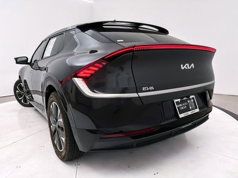 Used 2022 Kia EV6 Wind image 10