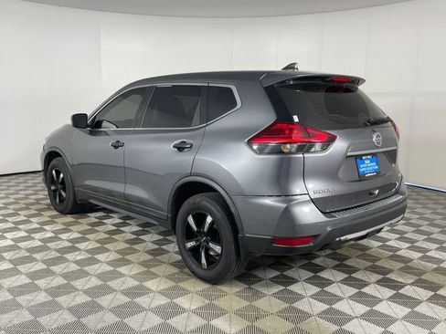 Used 2017 Nissan Rogue S AWD/4WD image 13