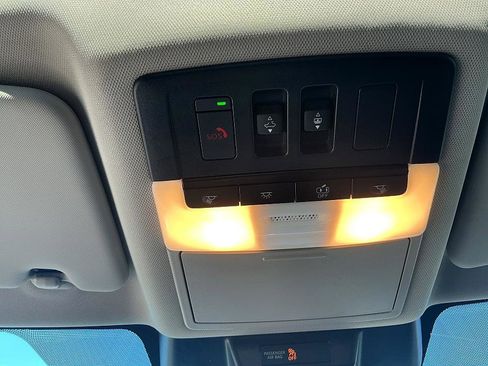 Certified 2023 Nissan Rogue SL image 20