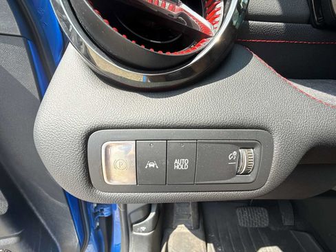 Used 2024 Chevrolet Blazer EV RS RWD image 17