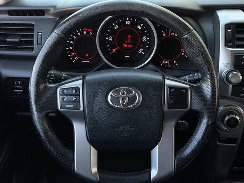 Used 2010 Toyota 4Runner Limited AWD/4WD image 13