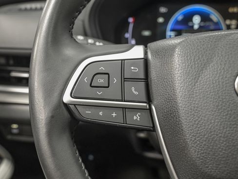 Used 2025 Toyota Grand Highlander AWD Hybrid image 19