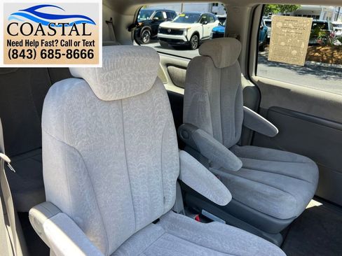 Used 2006 Kia Sedona LX FWD image 21