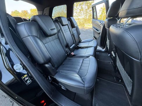 Used 2019 Mercedes-Benz GLS 450 4MATIC image 20