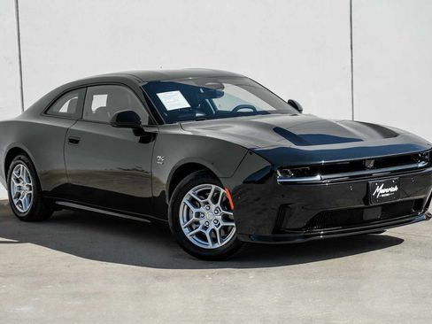 Used 2025 Dodge Charger R/T w/ Quick Order Package 25M R/T image 6