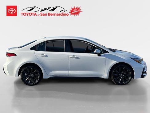 Certified 2026 Toyota Corolla SE FWD image 6