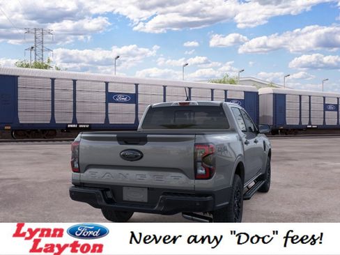 New 2026 Ford Ranger XLT w/ Black Appearance Package AWD/4WD image 8