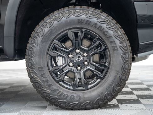 New 2026 Chevrolet Silverado 1500 ZR2 AWD/4WD image 22
