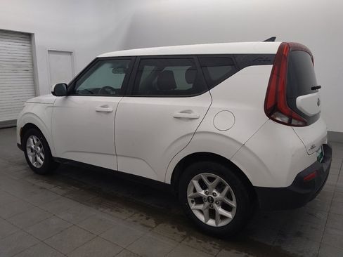 Used 2021 Kia Soul S FWD image 3