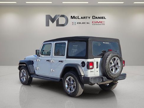 Used 2020 Jeep Wrangler Unlimited Sport S image 4