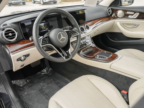 Used 2023 Mercedes-Benz E 350 Sedan image 6