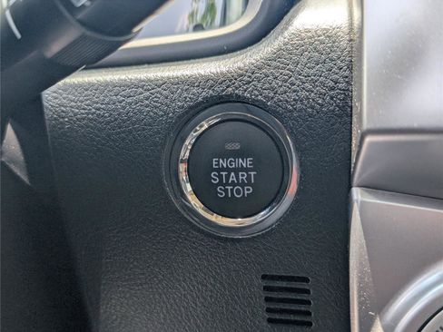 Used 2018 Toyota 4Runner Limited AWD/4WD image 26