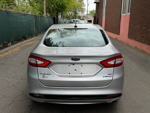 Used 2014 Ford Fusion SE w/ Equipment Group 502A FWD image 6