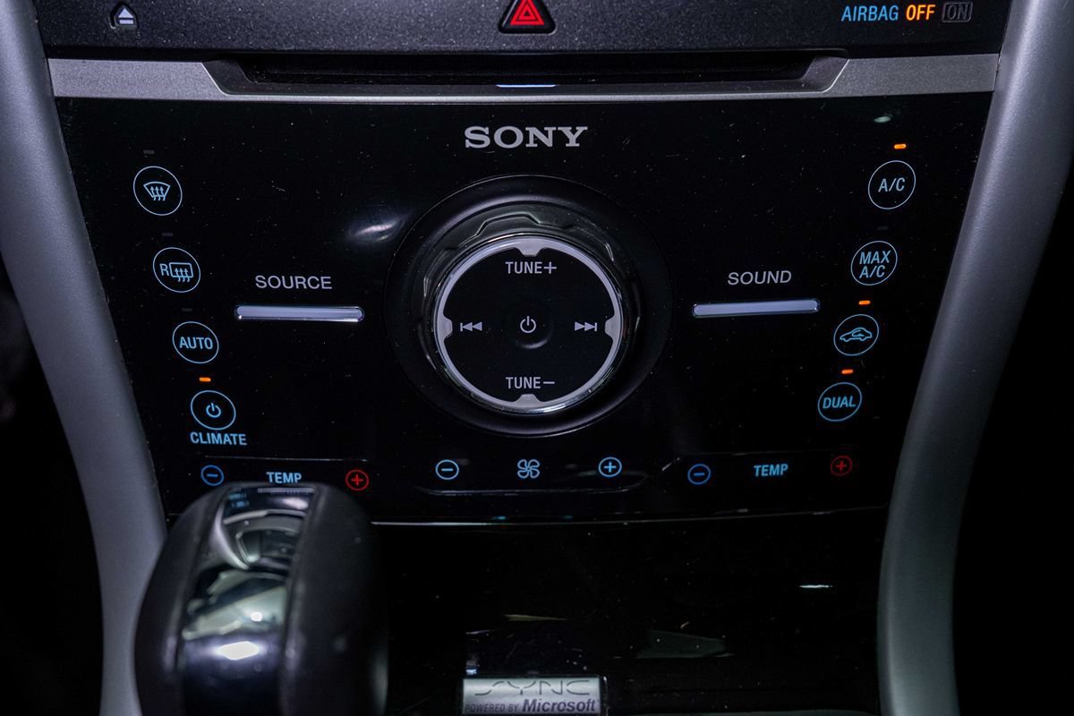 Used 2014 Ford Edge Sport w/ Driver Entry Package FWD image 23