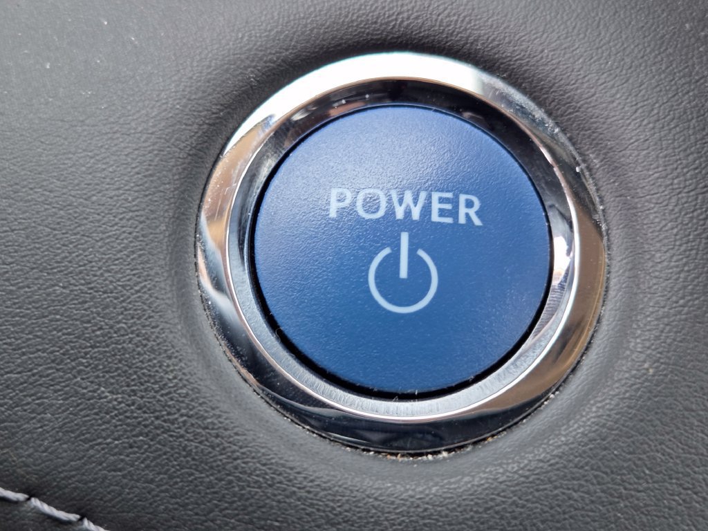 Used 2022 Toyota Highlander Platinum AWD/4WD image 37