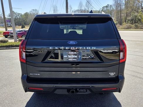 New 2026 Ford Expedition Active image 13