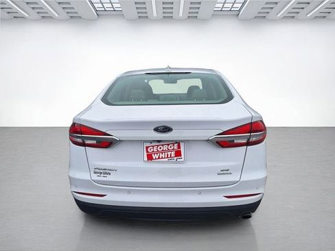 Used 2020 Ford Fusion SE w/ Fleet SE Value Package FWD image 5
