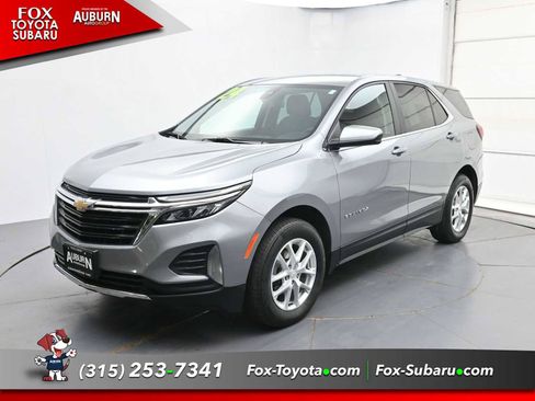 Used 2024 Chevrolet Equinox LT AWD/4WD image 2