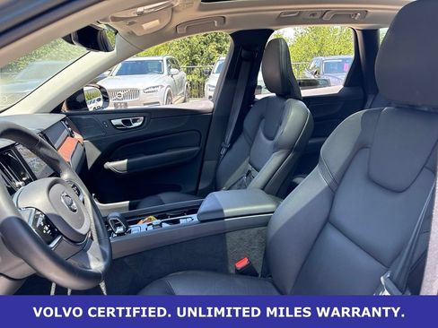 Certified 2023 Volvo XC60 B5 Plus w/ Climate Package AWD/4WD image 17