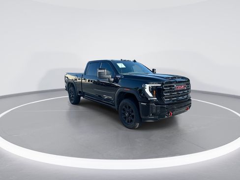 Used 2025 GMC Sierra 2500 AT4 w/ AT4 Premium Plus Package AWD/4WD image 2