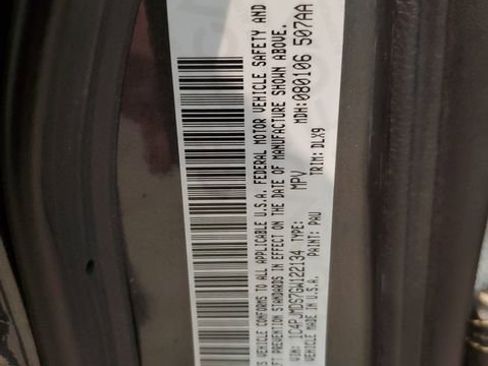 Used 2016 Jeep Cherokee Limited w/ Luxury Group image 31