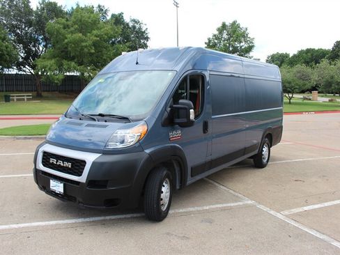 Used 2021 RAM ProMaster 3500 FWD image 1