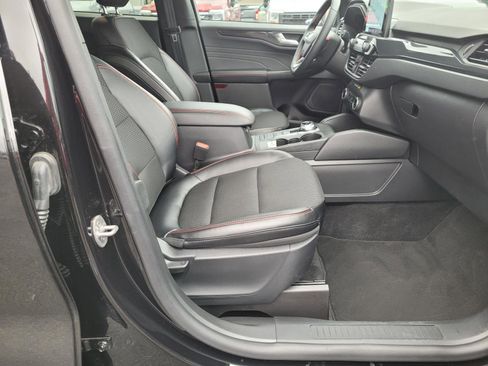Used 2025 Ford Escape ST-Line image 20