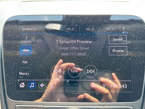 Used 2019 Chevrolet Malibu LT w/ Driver Confidence Package II FWD image 14