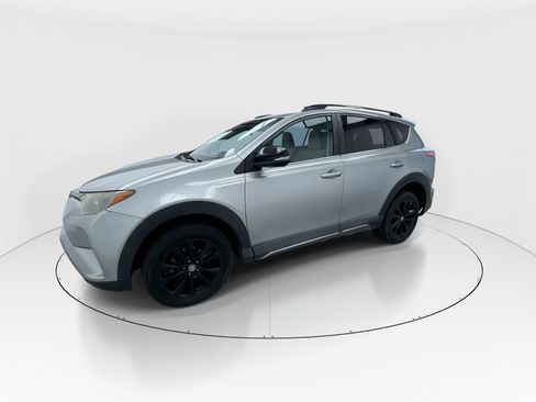 Used 2018 Toyota RAV4 Adventure image 4