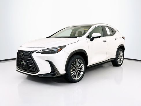 Used 2022 Lexus NX 350h AWD w/ Vision Package image 3