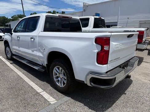 Used 2025 Chevrolet Silverado 1500 LTZ w/ Z71 Off-Road Package AWD/4WD image 3