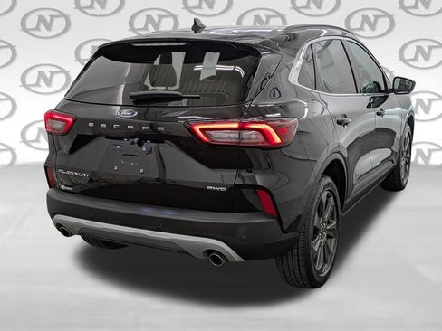 Used 2024 Ford Escape Platinum AWD/4WD image 29