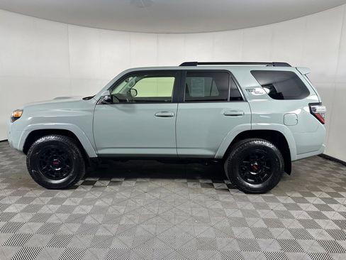 Used 2023 Toyota 4Runner TRD Off-Road Premium w/ Off Road Premium Plus Package AWD/4WD image 2