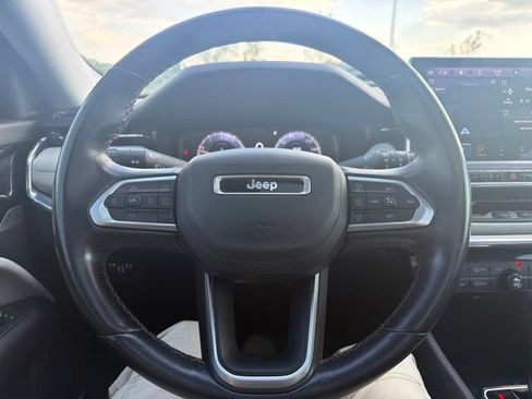 Used 2022 Jeep Compass Limited w/ Elite Group AWD/4WD image 44