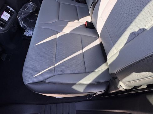 New 2025 Ford F150 Lightning Lariat image 25