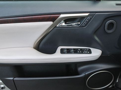 Used 2020 Lexus RX 450h AWD w/ Premium Package image 21