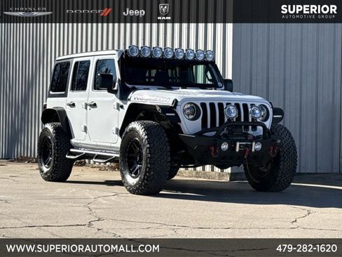 Used 2022 Jeep Wrangler Unlimited Rubicon image 1