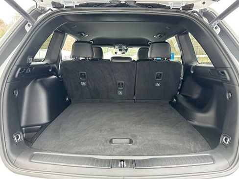 Certified 2025 Jeep Grand Cherokee Limited w/ MOPAR Finishing Package image 13