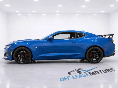 Used 2023 Chevrolet Camaro LT w/ RS Package RWD image 2