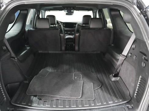 Used 2023 Dodge Durango R/T AWD/4WD image 9